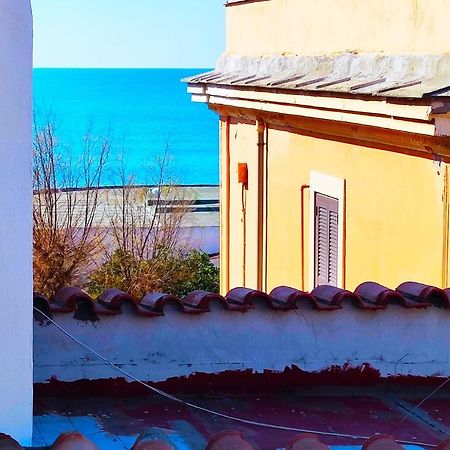 "Sea & Center" Free Beach, Wifi, Mini Pool, Roof Terrace, Ladispoli, Rome エクステリア 写真