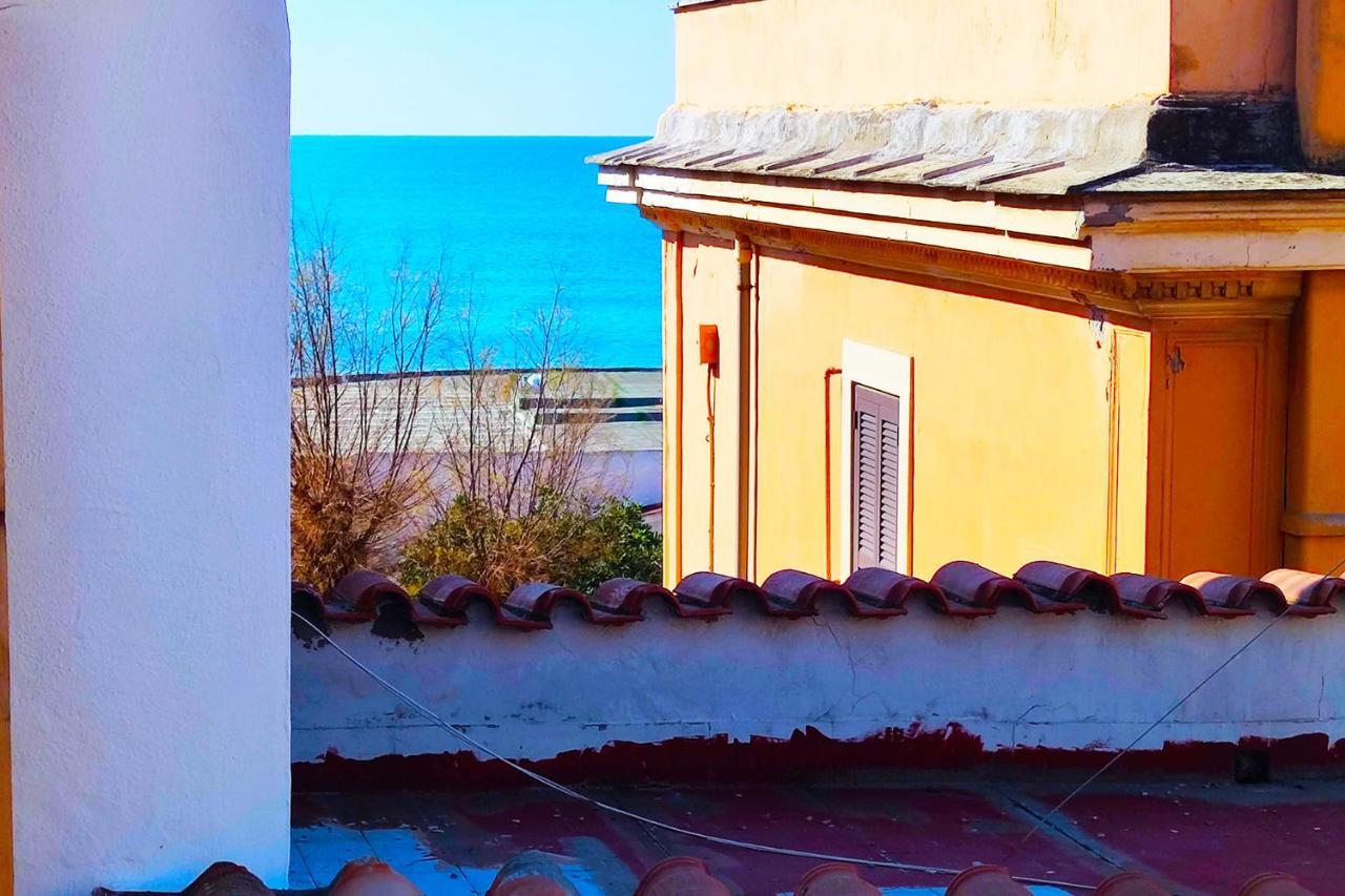 "Sea & Center" Free Beach, Wifi, Mini Pool, Roof Terrace, Ladispoli, Rome エクステリア 写真